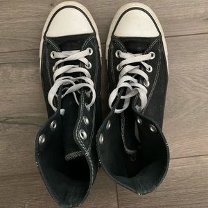 Black high top converse